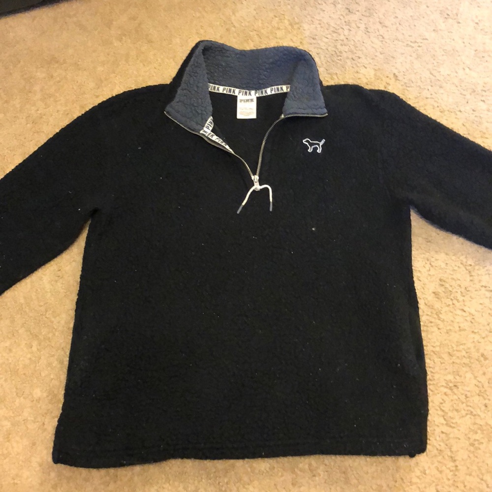 VS quarter zip